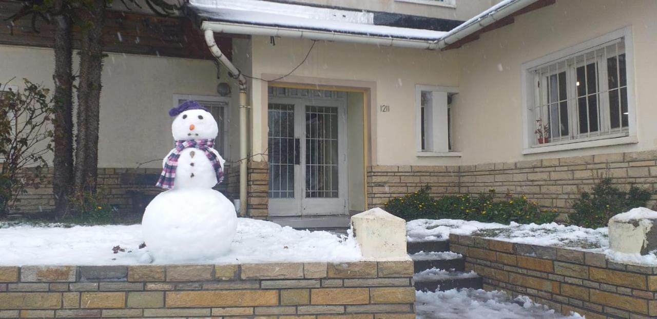Hostel Arrayan Bariloche Ngoại thất bức ảnh