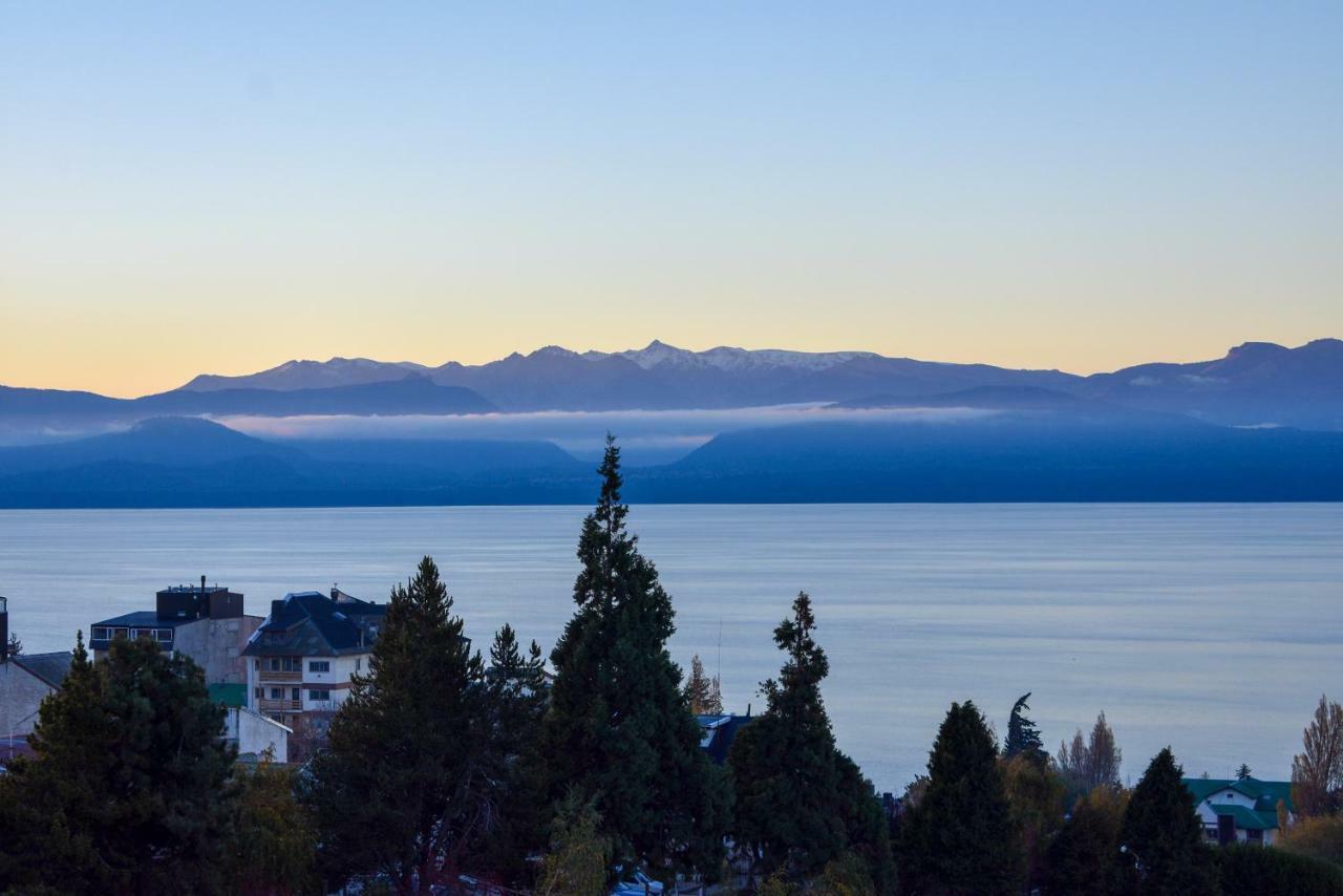 Hostel Arrayan Bariloche Ngoại thất bức ảnh