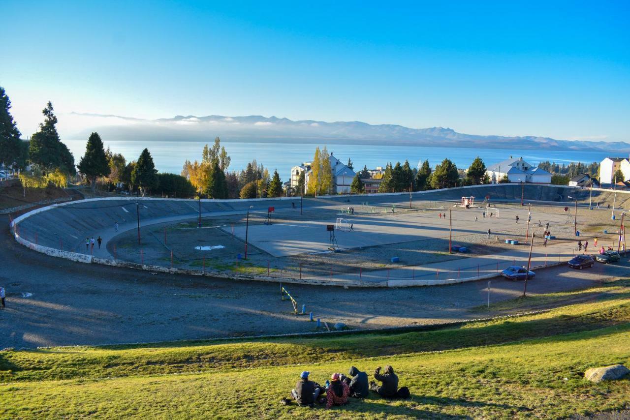 Hostel Arrayan Bariloche Ngoại thất bức ảnh