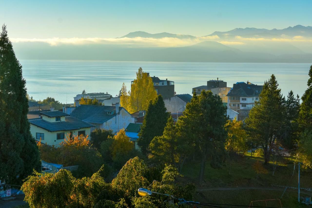 Hostel Arrayan Bariloche Ngoại thất bức ảnh